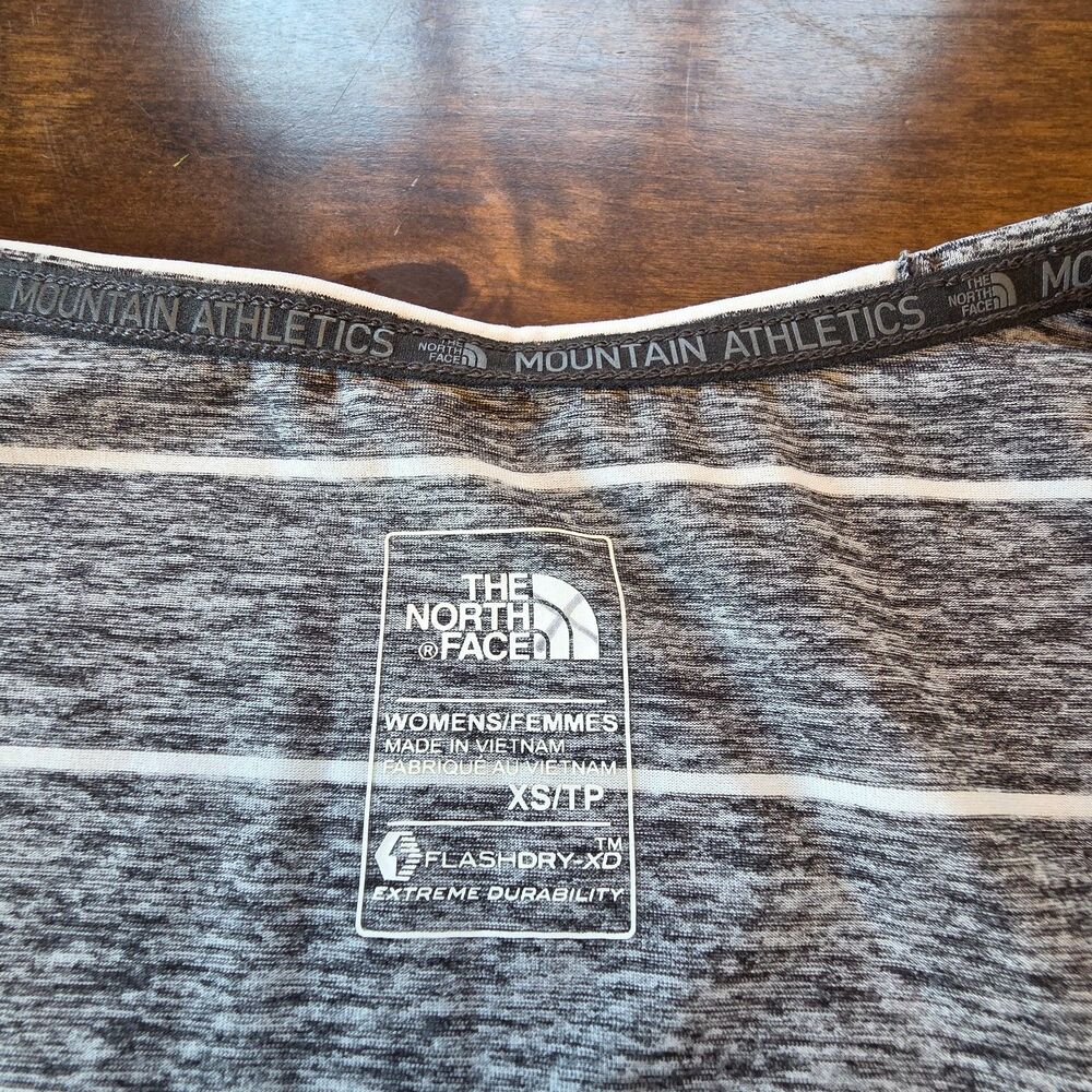 The North Face FlashDry XD Womens XS Gray Striped Athletic Running Hiking Shirt - Picture 4 of 9